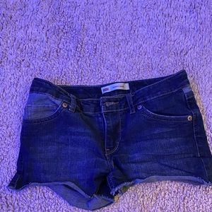 LEVI jean shorts